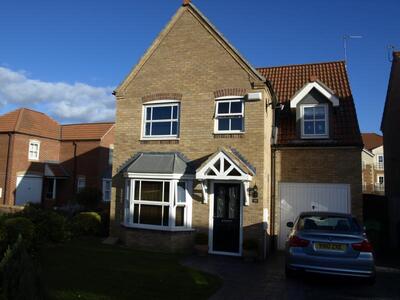 Dresser Lane, 4 bedroom Detached House to rent, £950 pcm