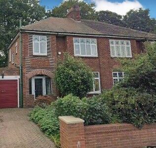 Coniston Grove, 3 bedroom Semi Detached House to rent, £950 pcm