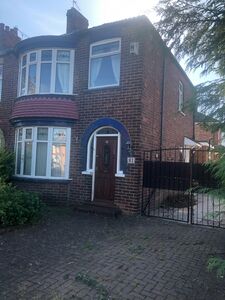 3 bedroom End Terrace House for sale