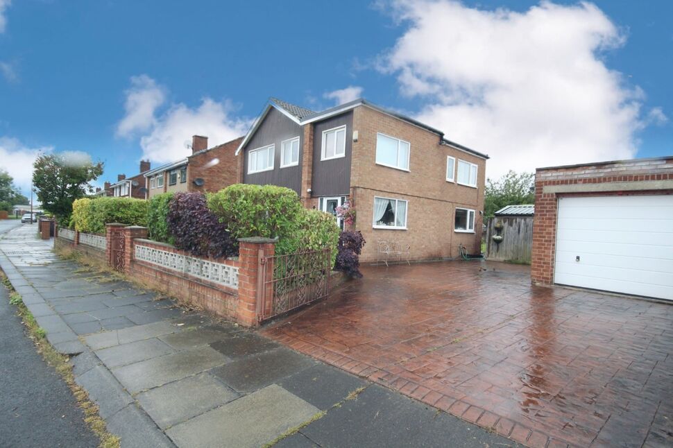 Main image of 5 bedroom Detached House for sale, Throckley Avenue, Acklam, Middlesbrough, TS5