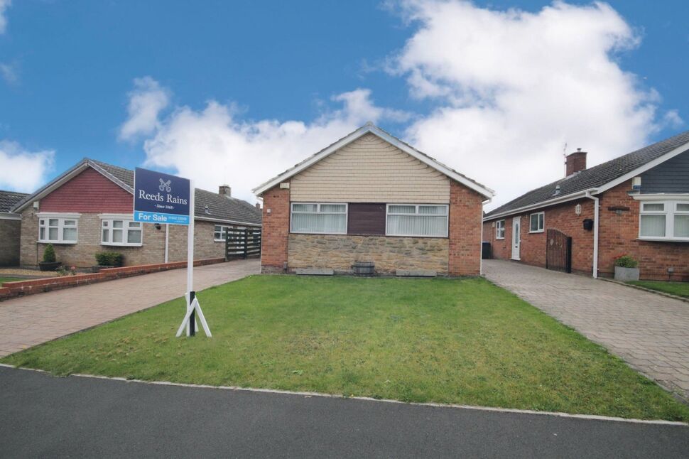 Main image of 2 bedroom Detached Bungalow for sale, Runswick Avenue, Acklam, Middlesbrough, TS5