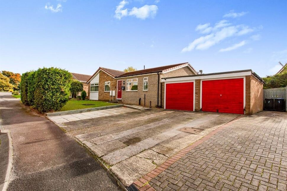 5 bedroom Detached Bungalow for sale