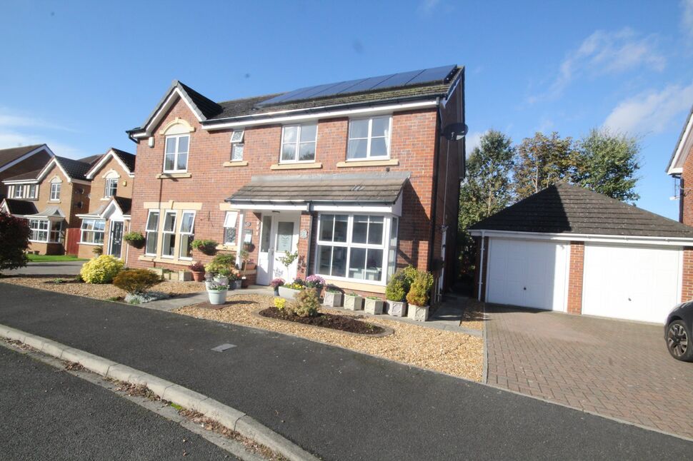 Main image of 4 bedroom Detached House for sale, Finchlay Court, Acklam, Middlesbrough, TS5