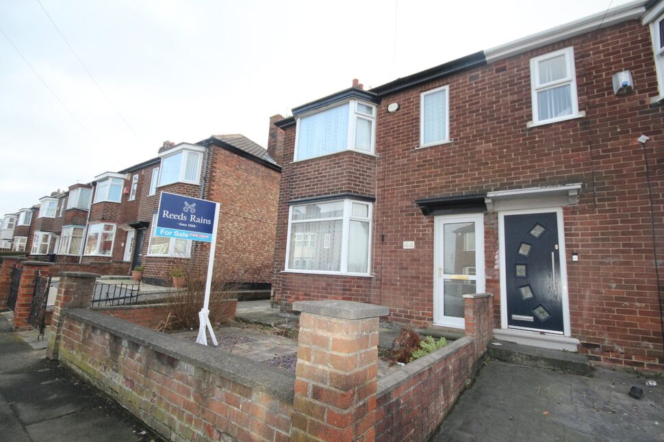 Main image of 3 bedroom Mid Terrace House for sale, Ashford Avenue, Middlesbrough, North Yorkshire, TS5