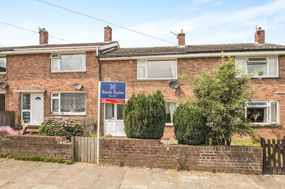 Main image of 2 bedroom Mid Terrace House to rent, Arundel Walk, Batley, West Yorkshire, WF17