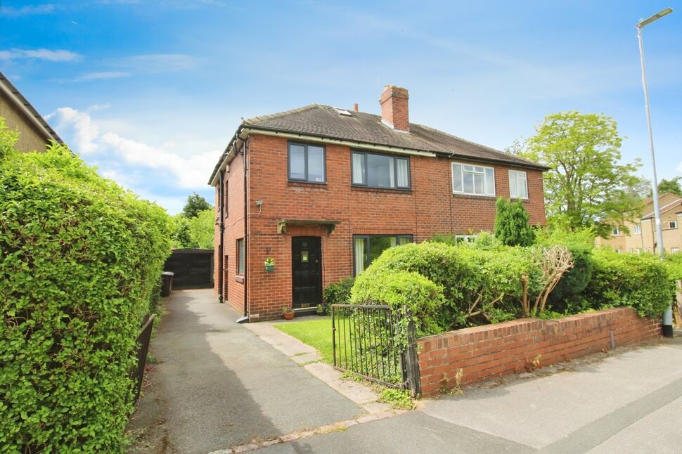 Main image of 3 bedroom Semi Detached House for sale, Winterbourne Avenue, Morley, West Yorkshire, LS27