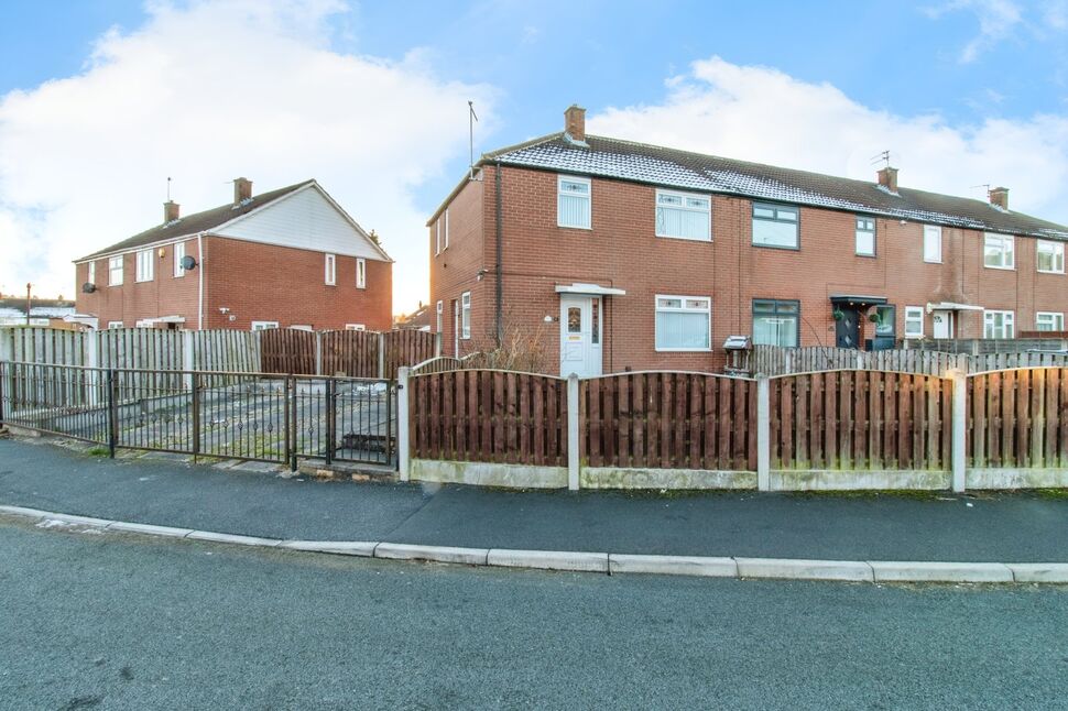 Main image of 3 bedroom End Terrace House for sale, Newlands Crescent, Morley, Leeds, LS27