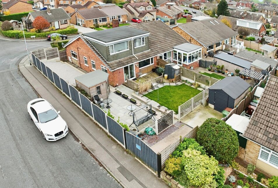 Main image of 3 bedroom Semi Detached House for sale, Ryedale Way, Tingley, West Yorkshire, WF3