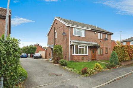 Broadcroft Grove, 2 bedroom Semi Detached House for sale, £229,950