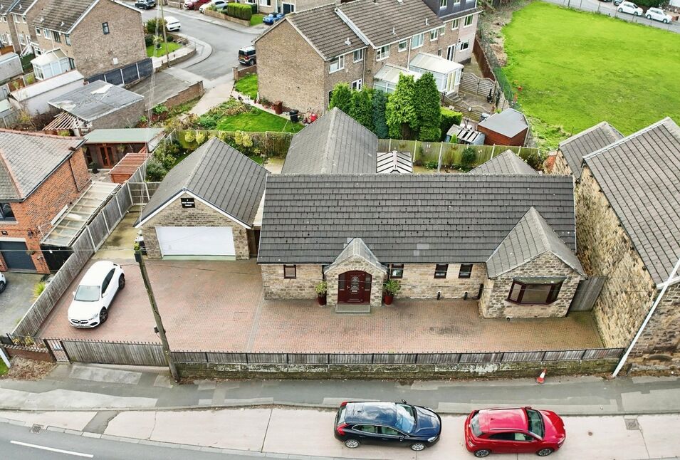 3 bedroom Detached Bungalow for sale