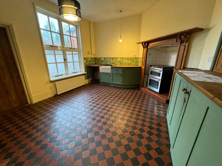 Kitchen / Breakfast Room