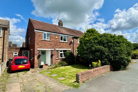 Queens Drive, 3 bedroom Semi Detached House for sale, £269,000