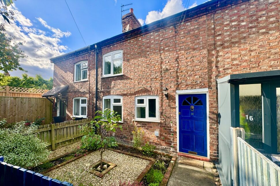 Main image of 2 bedroom Mid Terrace House for sale, Rigbys Row, Nantwich, Cheshire, CW5