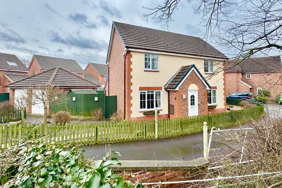 Main image of 4 bedroom Detached House for sale, Mainwaring Close, Stapeley, Cheshire, CW5