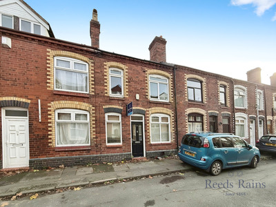 Kinsey Street, 4 bedroom Mid Terrace House to rent, £850 pcm