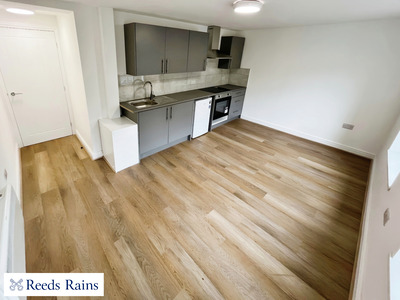 1 bedroom  Flat to rent