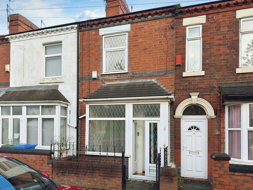 2 bedroom Mid Terrace House for sale