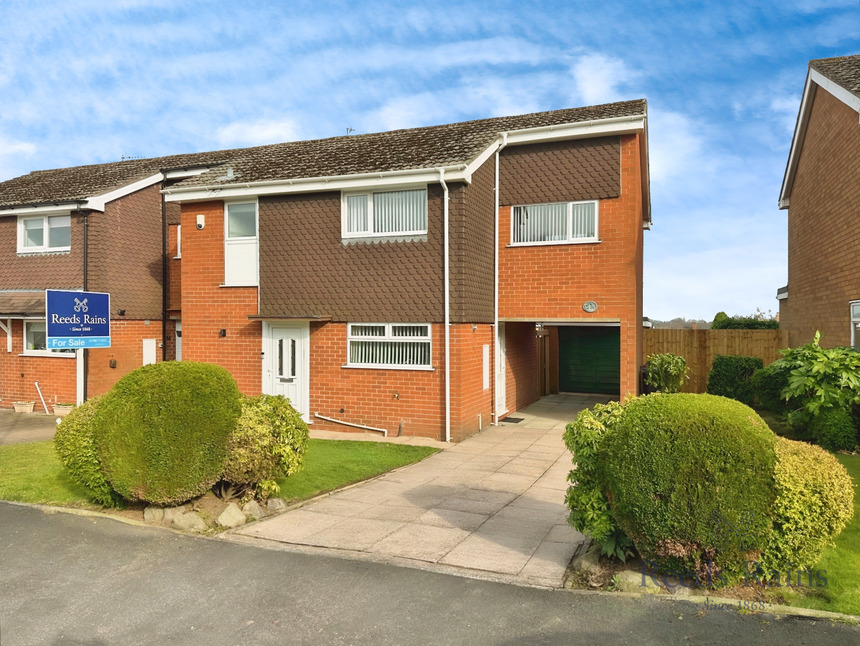 Main image of 3 bedroom Link Detached House for sale, Turin Drive, Newcastle, Staffordshire, ST5