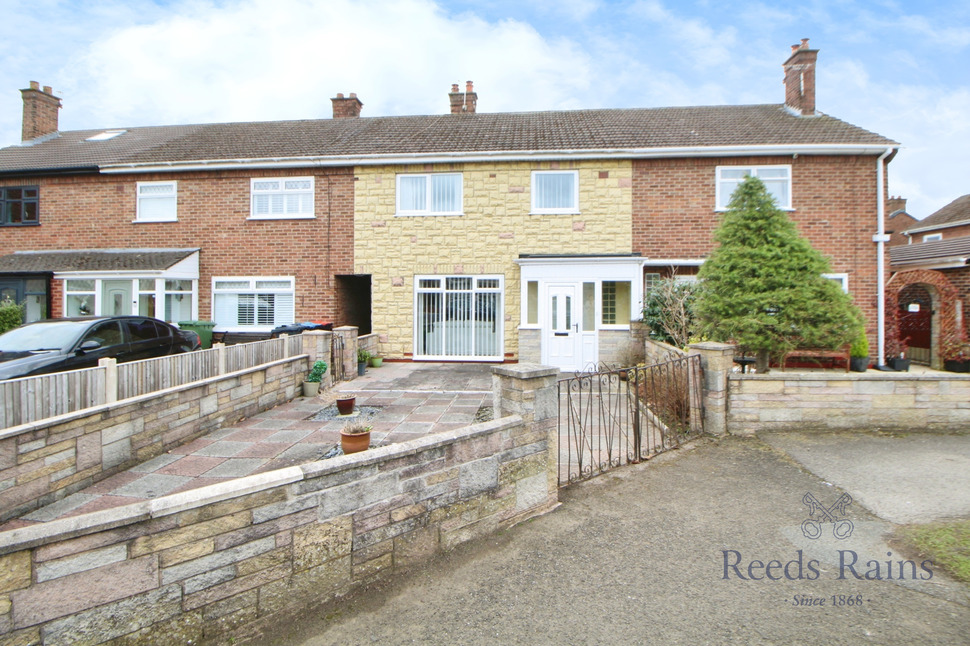 Main image of 3 bedroom Mid Terrace House for sale, Clifton Drive, Northwich, Cheshire, CW9