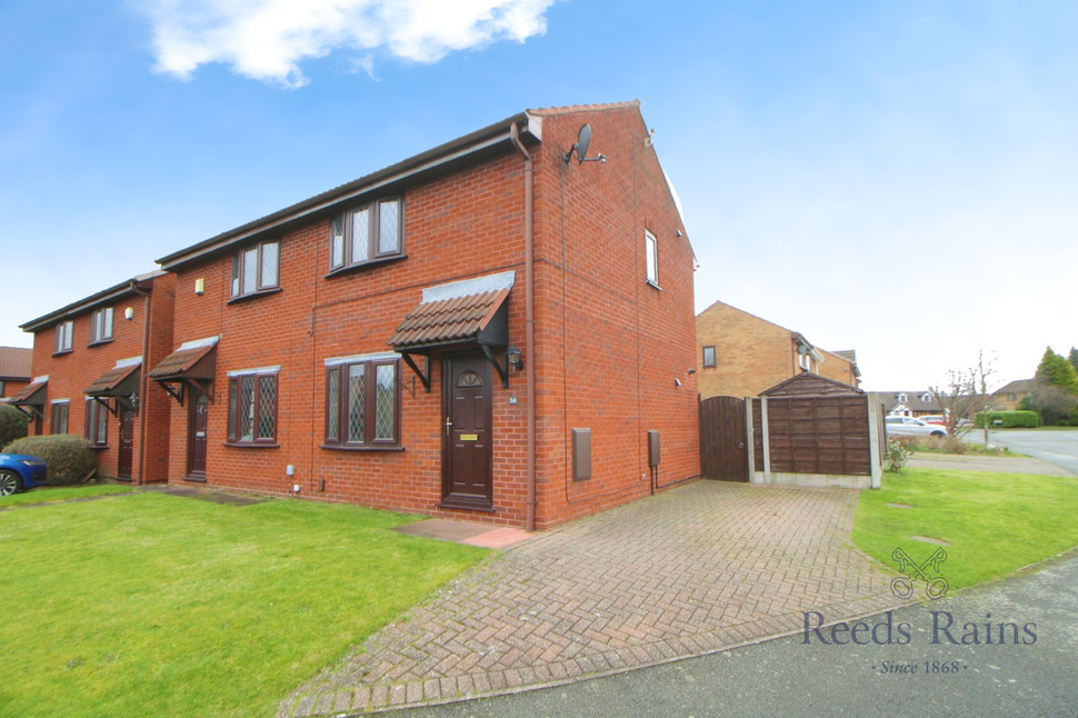 Main image of 2 bedroom Semi Detached House for sale, Bollington Avenue, Northwich, Cheshire, CW9