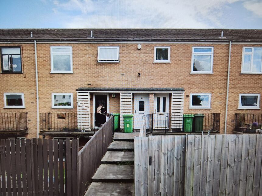 Main image of 2 bedroom  Flat for sale, Tippett Court, Nottingham, Nottinghamshire, NG3