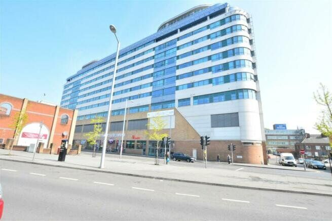 Main image of 1 bedroom  Flat for sale, Huntingdon Street, Nottingham, Nottinghamshire, NG1