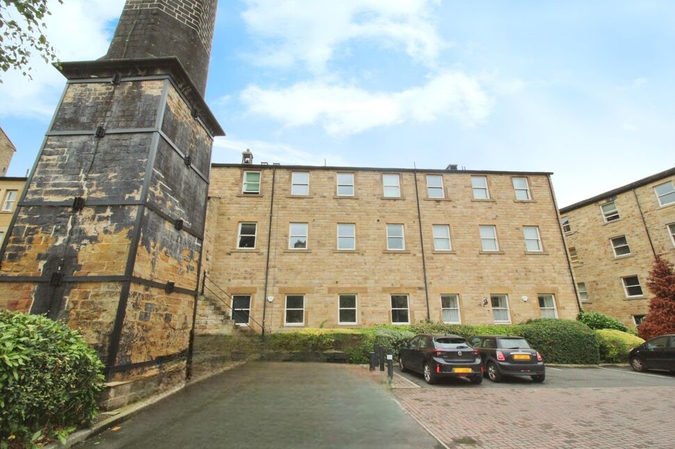 Main image of 2 bedroom  Flat for sale, Textile Street, Dewsbury, West Yorkshire, WF13