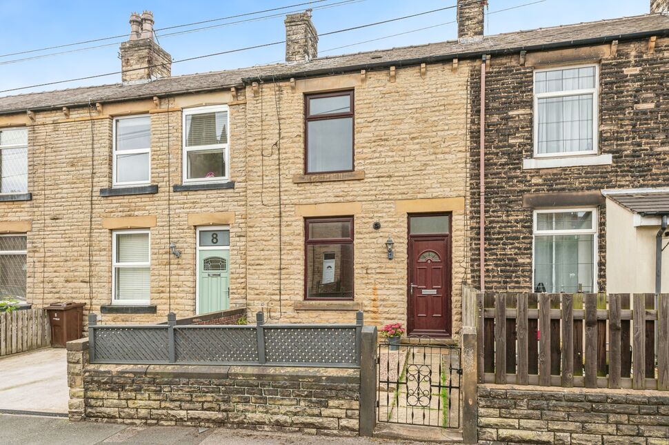 Main image of 2 bedroom Mid Terrace House for sale, Springstone Avenue, Ossett, West Yorkshire, WF5