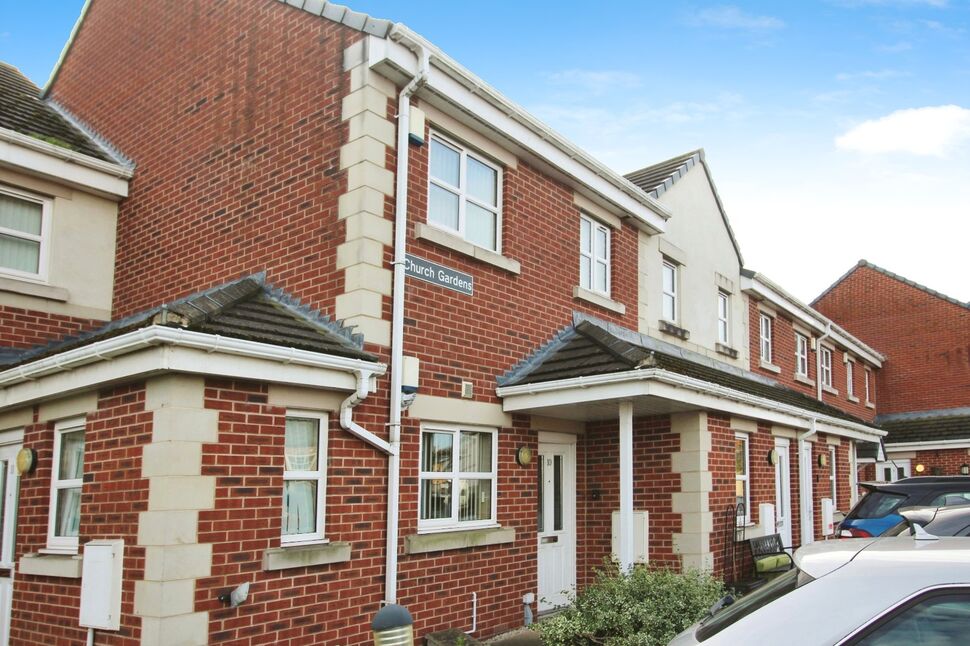 Main image of 2 bedroom  Flat for sale, Church Gardens, Middlestown, West Yorkshire, WF4