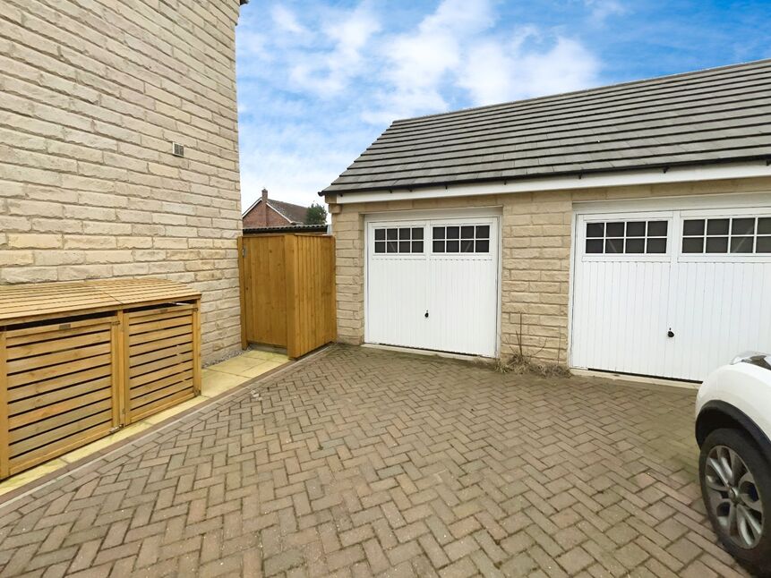 Main image of  Garage for sale, Brammer Close, Ossett, West Yorkshire, WF5