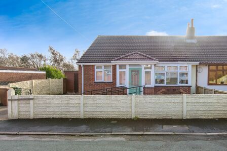 3 bedroom Semi Detached Bungalow for sale