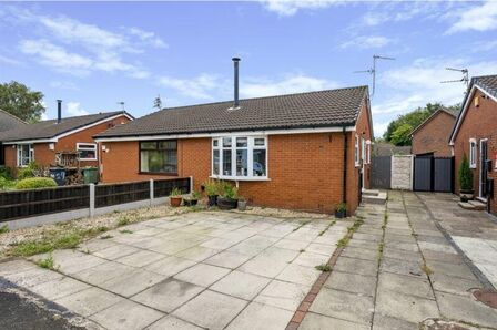 3 bedroom Semi Detached Bungalow for sale