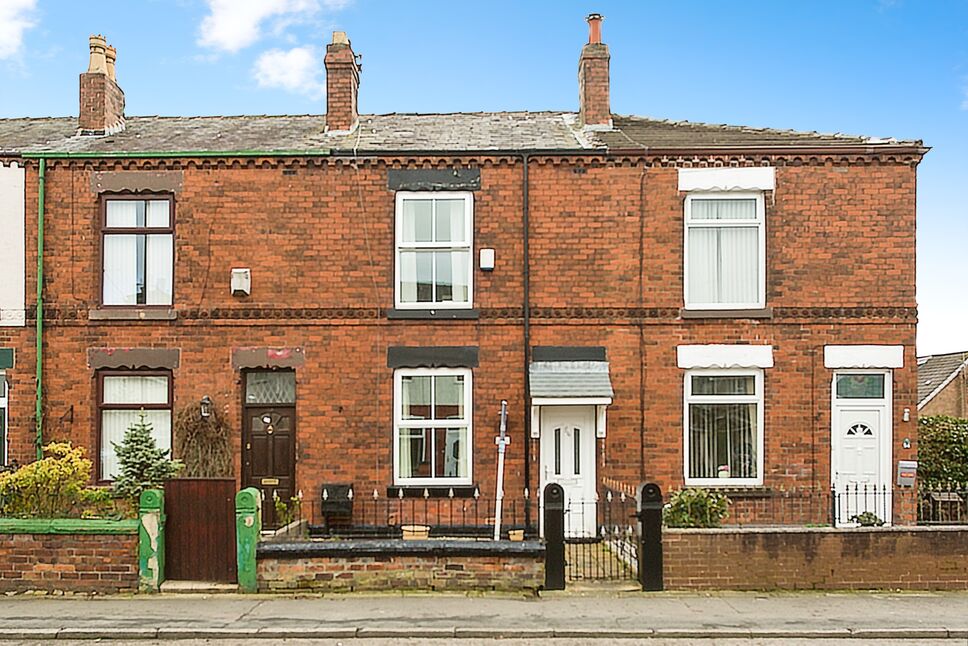 Main image of 3 bedroom Mid Terrace House for sale, Spindle Hillock, Ashton-in-Makerfield, Merseyside, WN4