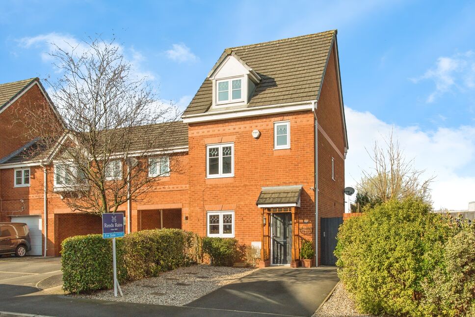 Main image of 4 bedroom Semi Detached House for sale, Wood Green Gardens, Wigan, Greater Manchester, WN5