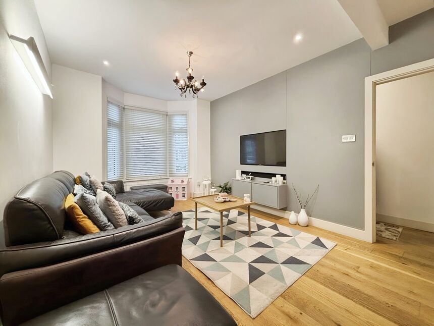 Main image of 2 bedroom Mid Terrace House for sale, Woodside Road, London, E13