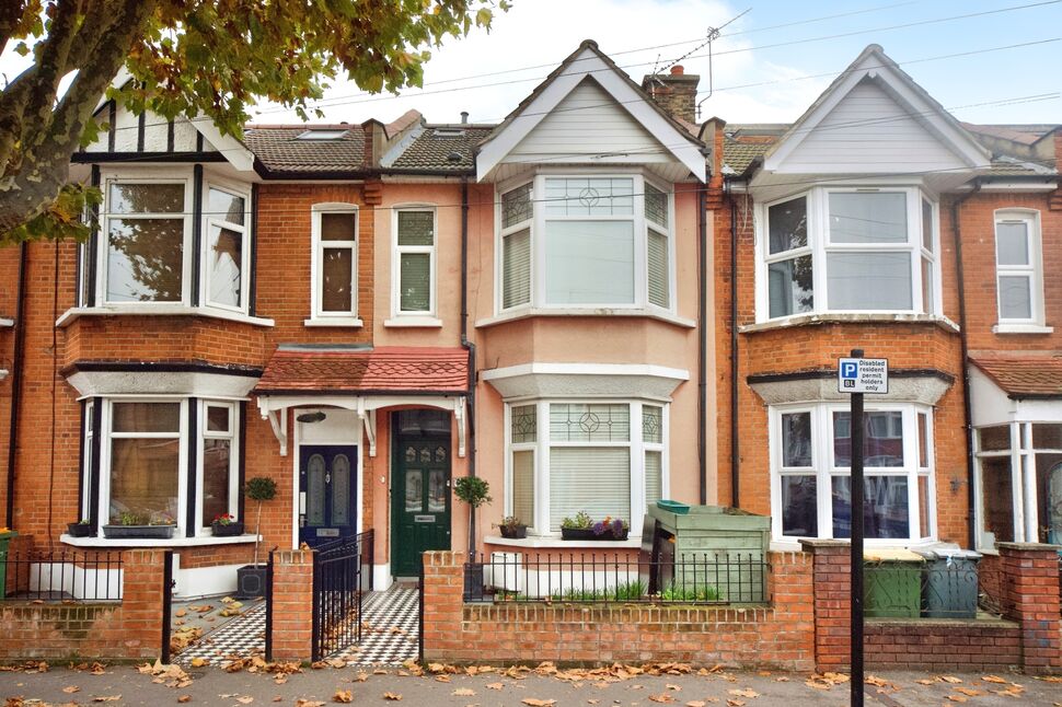 Main image of 3 bedroom Mid Terrace House for sale, Hatherley Gardens, London, E6