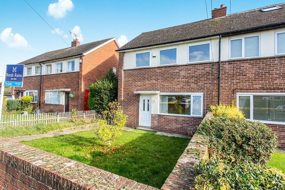 Main image of 3 bedroom Semi Detached House to rent, Sides Road, Pontefract, West Yorkshire, WF8