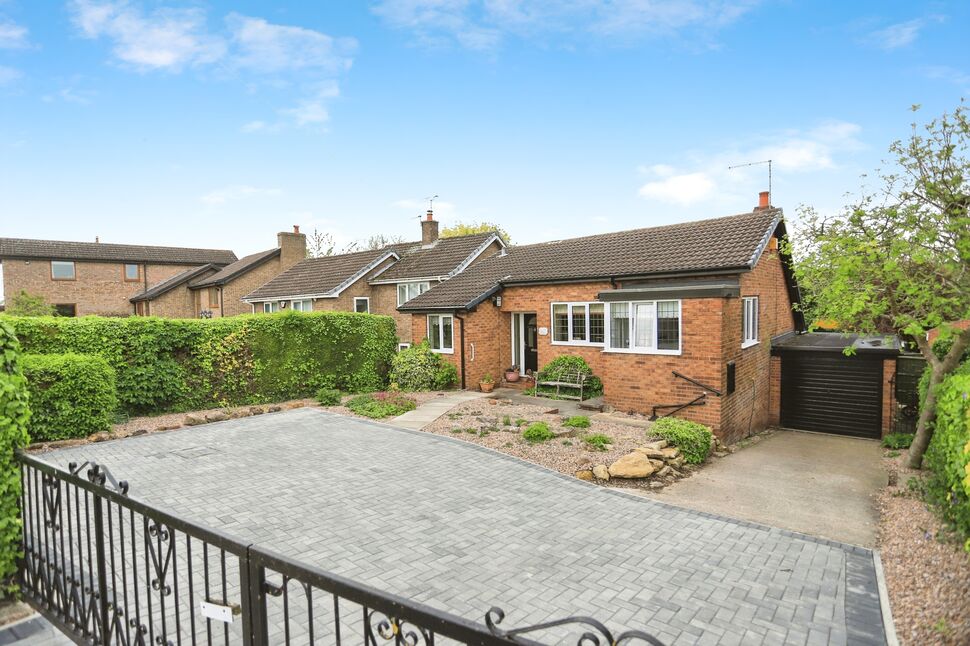 Main image of 3 bedroom Detached House for sale, Hodge Lane, Little Smeaton, Pontefract, WF8