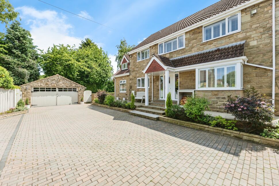 Main image of 4 bedroom Detached House for sale, Orchard View, Darrington, West Yorkshire, WF8