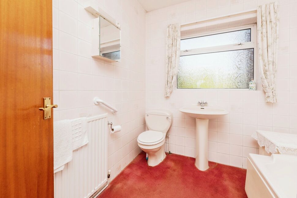 Bathroom / WC