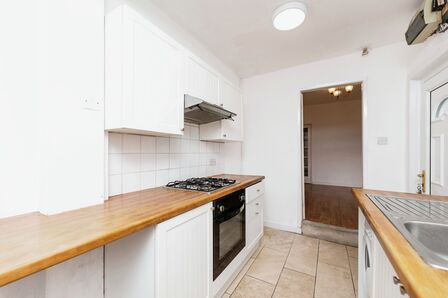 Carr Lane, 2 bedroom Mid Terrace House for sale, £90,000