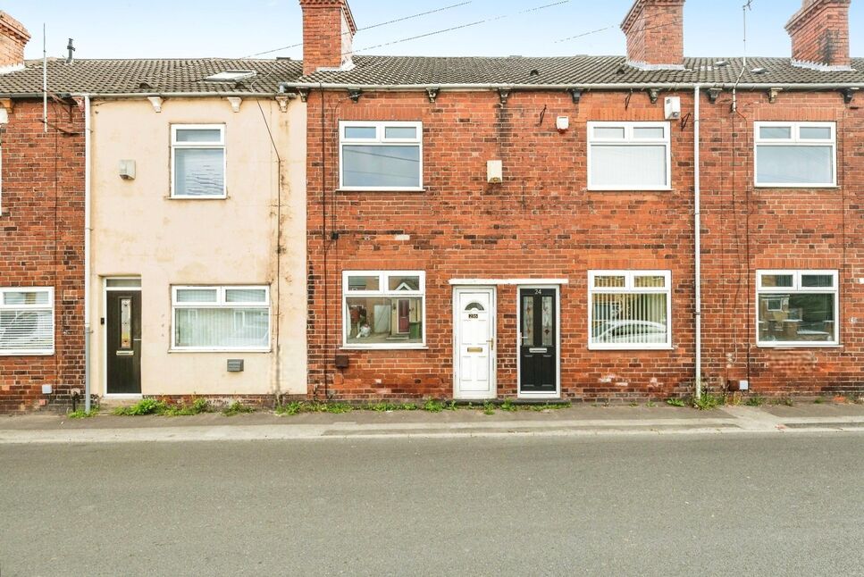 Main image of 2 bedroom Mid Terrace House for sale, Carr Lane, South Kirkby, West Yorkshire, WF9