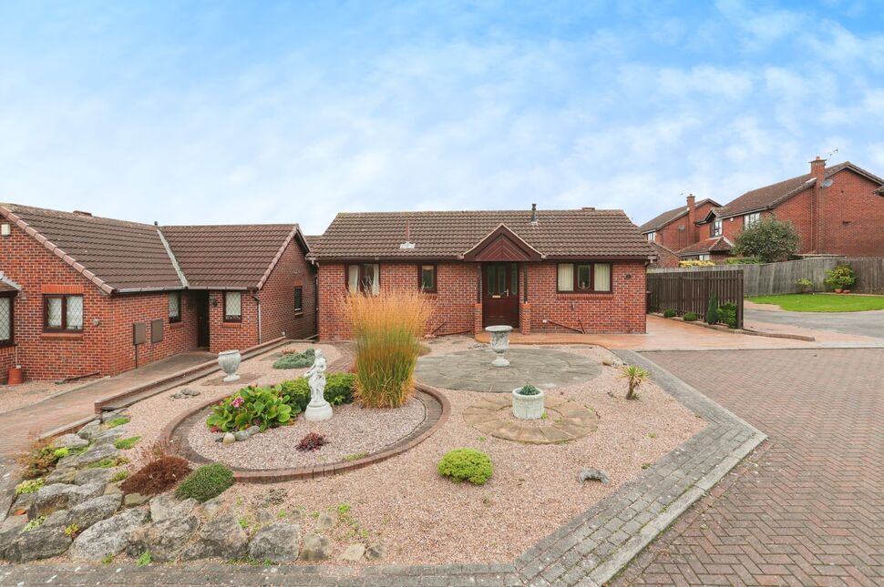 Main image of 2 bedroom Detached Bungalow for sale, Went Croft, Pontefract, West Yorkshire, WF8