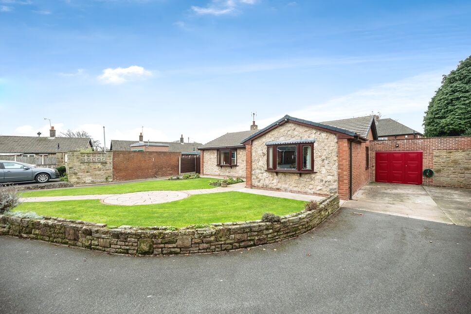 Main image of 3 bedroom Detached Bungalow for sale, Royles Close, South Kirkby, West Yorkshire, WF9