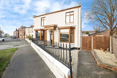 Aire Street, 3 bedroom Detached House for sale, £350,000