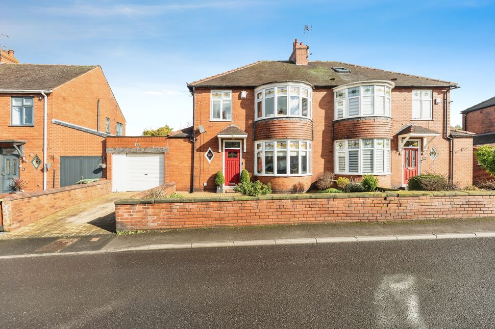 Main image of 3 bedroom Semi Detached House for sale, Warren Avenue, Knottingley, West Yorkshire, WF11