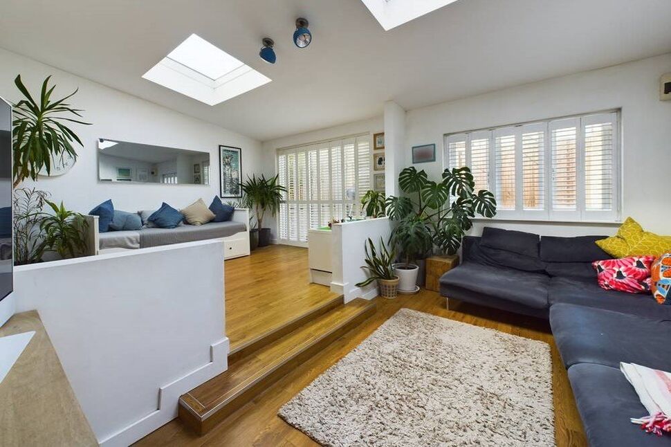 Main image of 2 bedroom  Flat for sale, The Grange, 182 High Street, Bristol, BS20