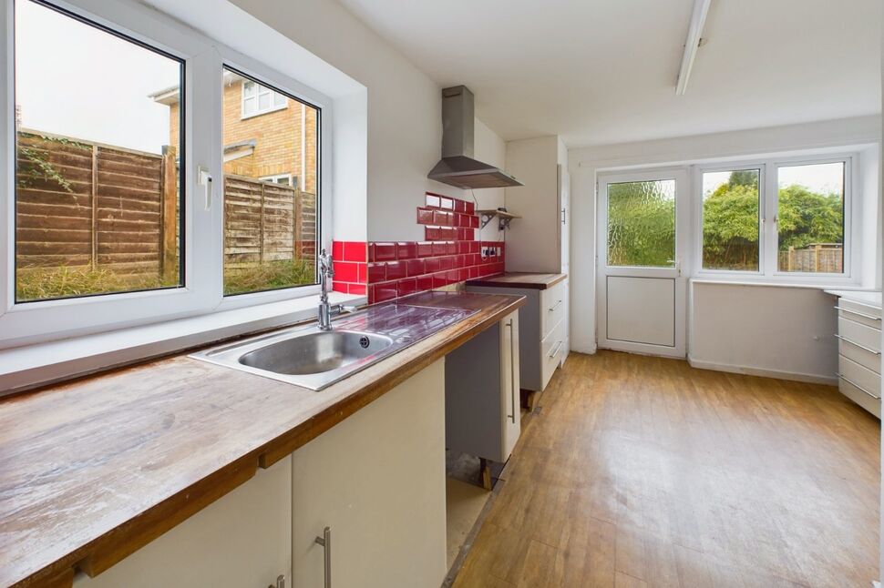 Kitchen / Breakfast Room