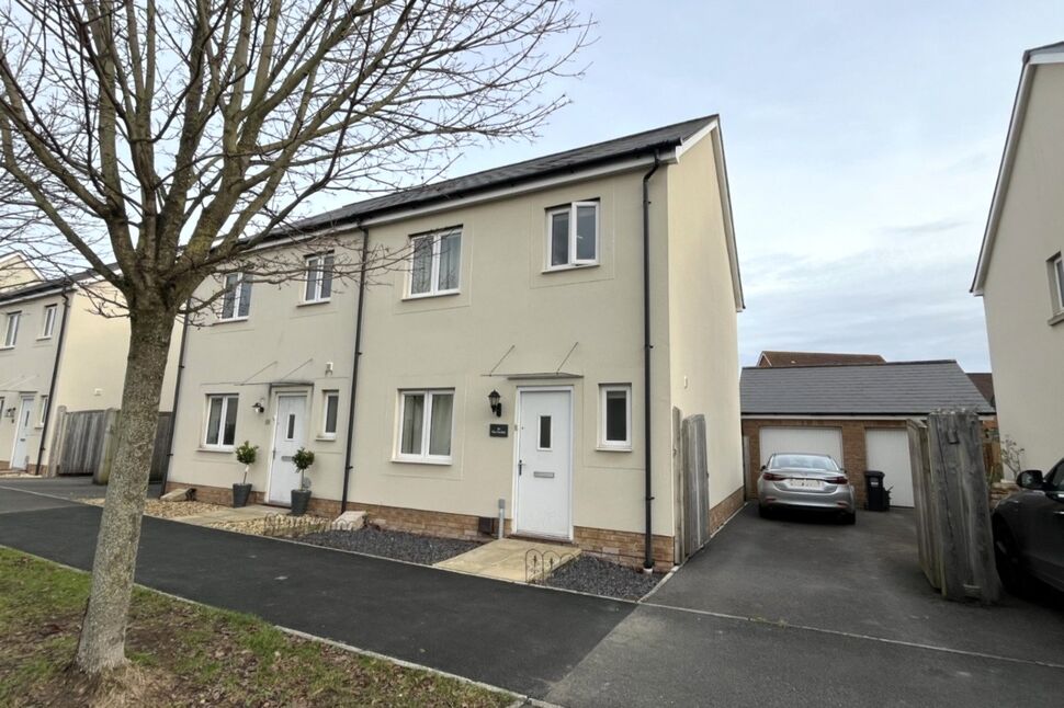 Main image of 3 bedroom Semi Detached House for sale, The Finches, Portishead, Bristol, BS20