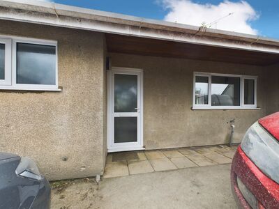 Lower Strode Road, 1 bedroom Link Detached Bungalow to rent, £900 pcm